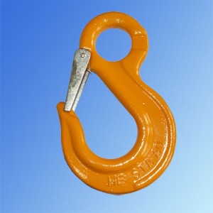 Hak z uchem HE klasy 8 wg PN-EN 1677-2